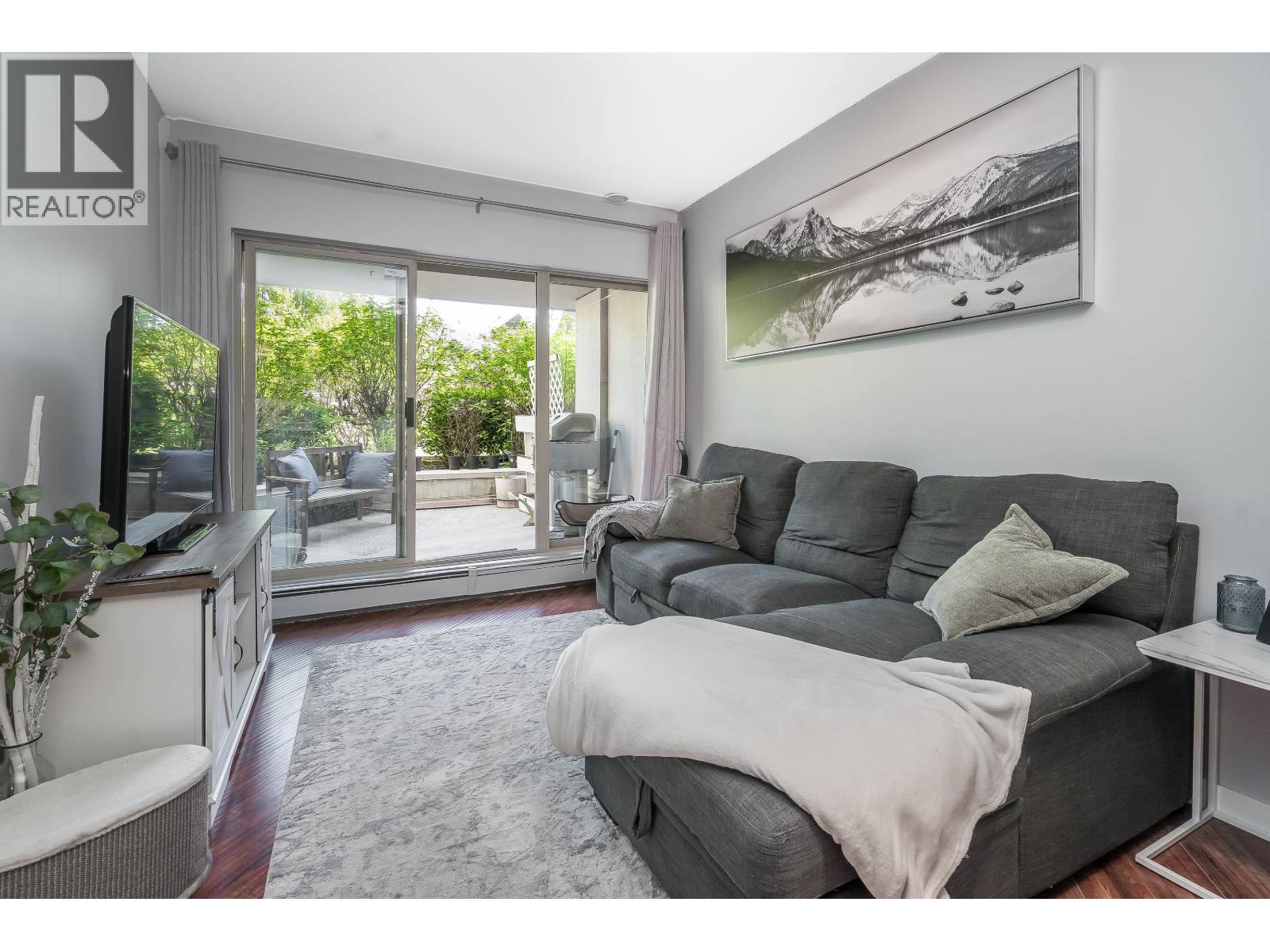 104 2109 ROWLAND STREET, Port Coquitlam