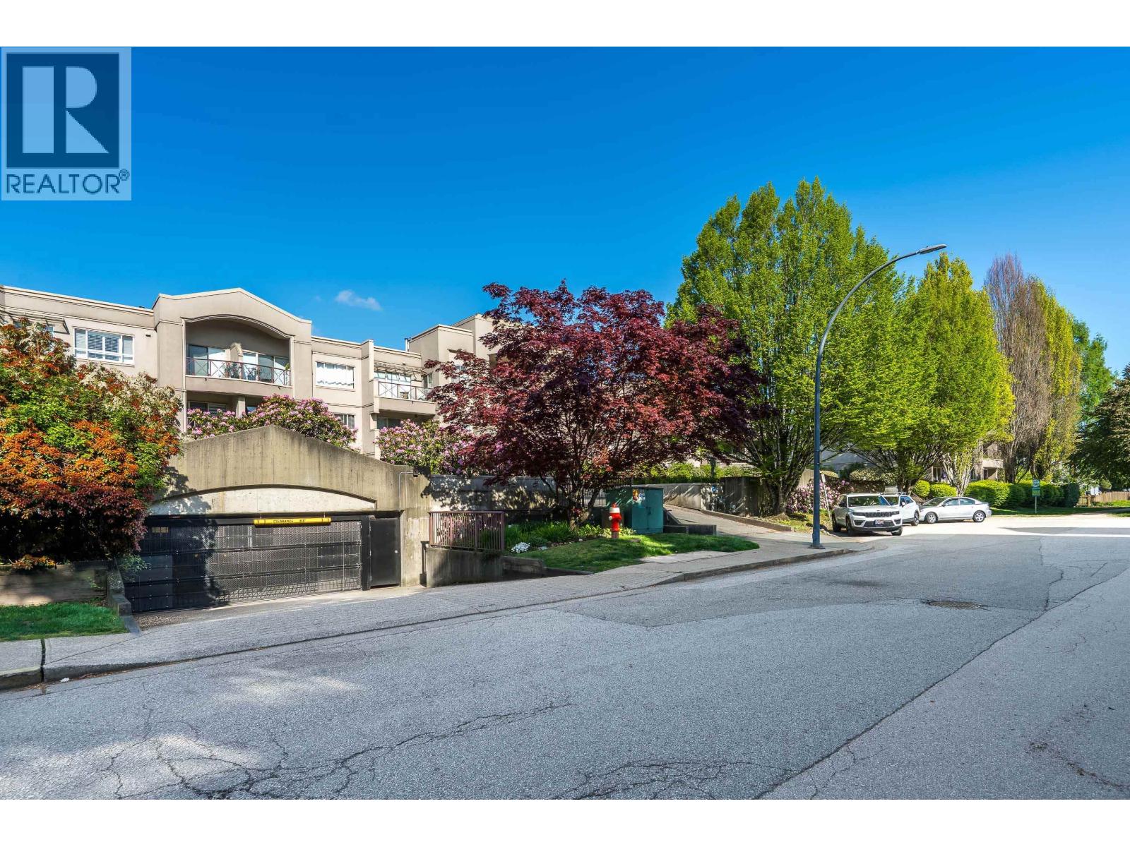 104 2109 ROWLAND STREET, Port Coquitlam