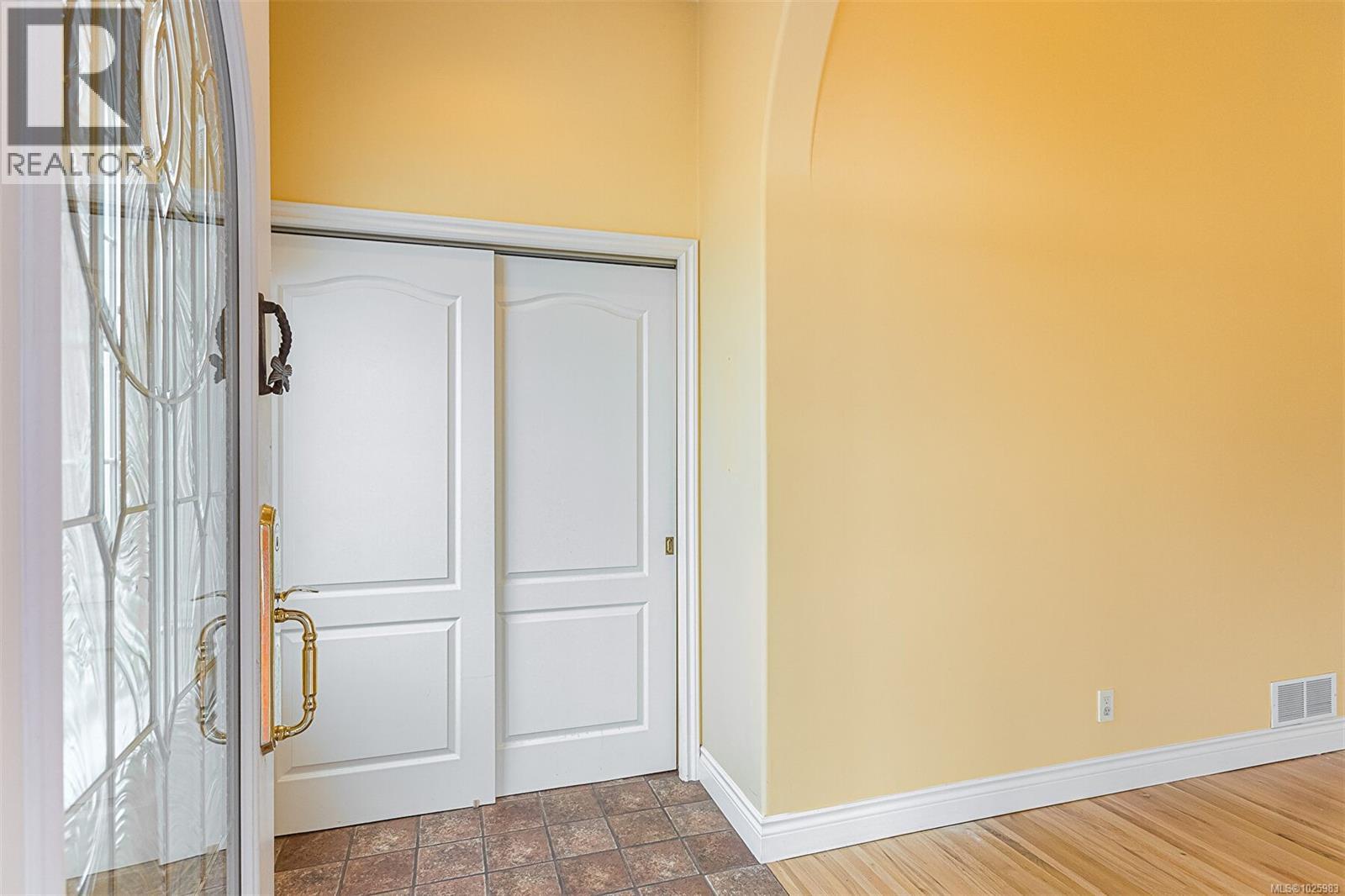  3711 Grange Road, Saanich