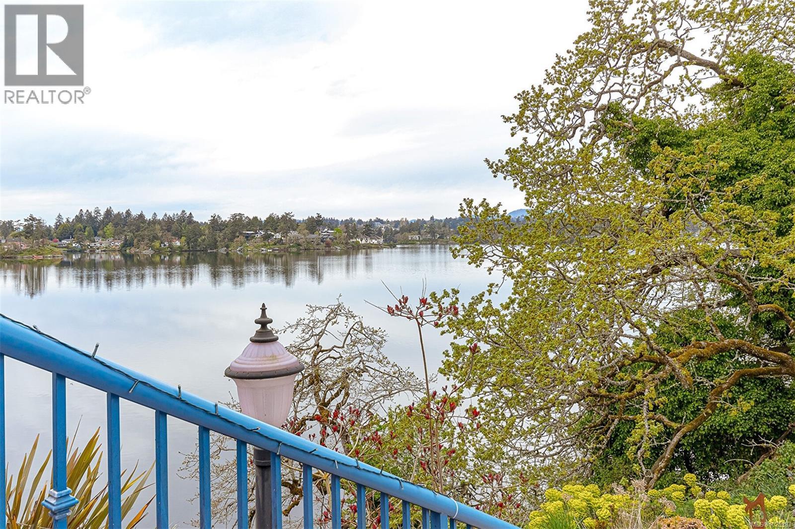  3711 Grange Road, Saanich