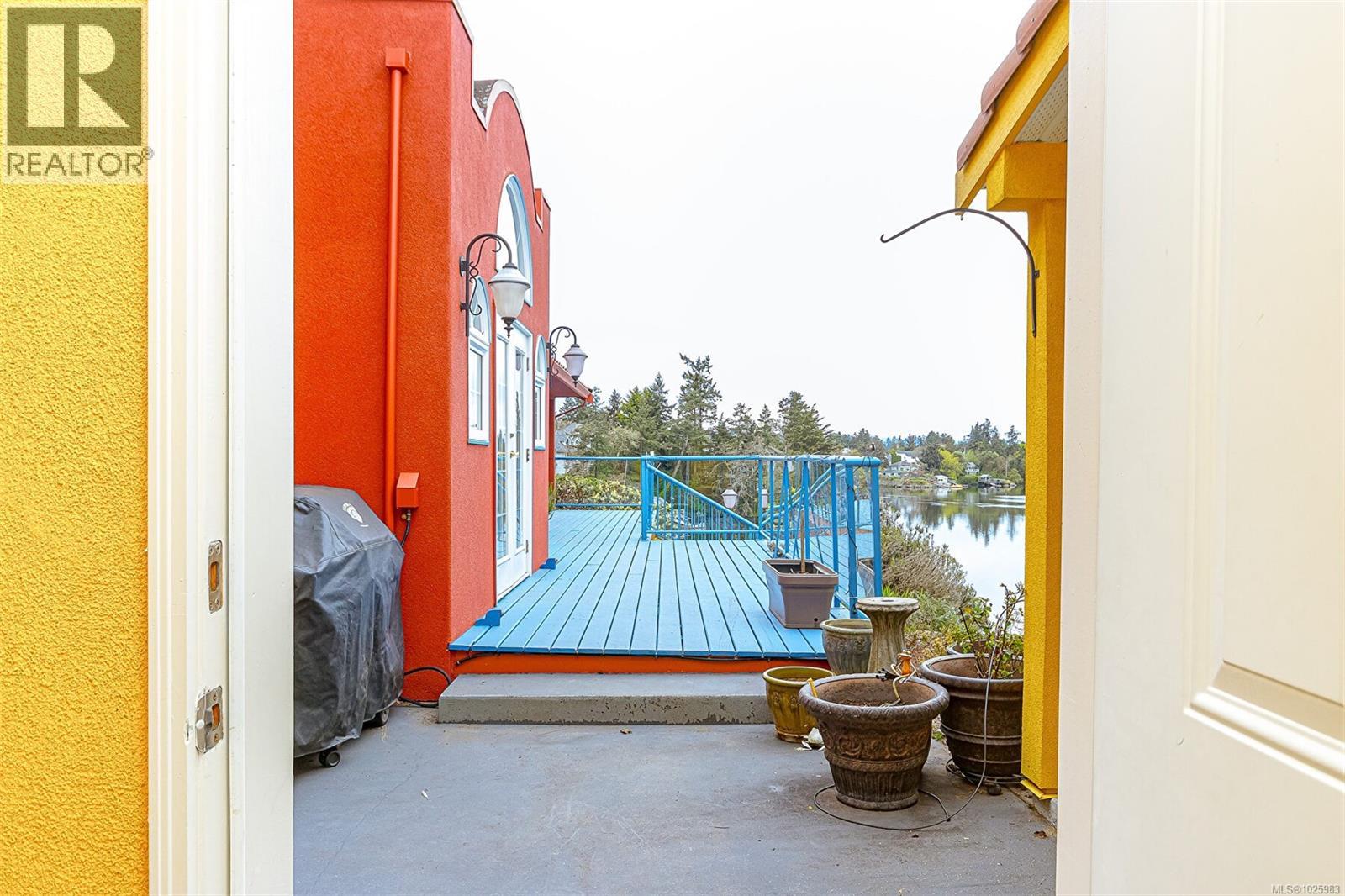  3711 Grange Road, Saanich