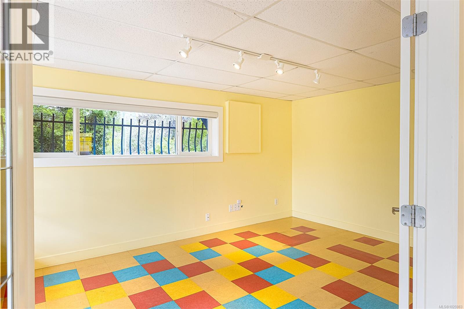  3711 Grange Road, Saanich