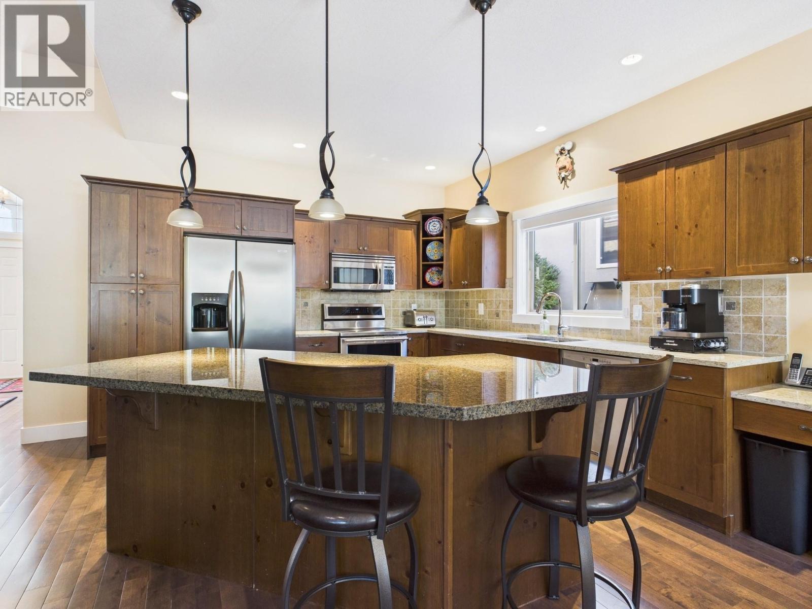 12 WILDFLOWER Court, Osoyoos