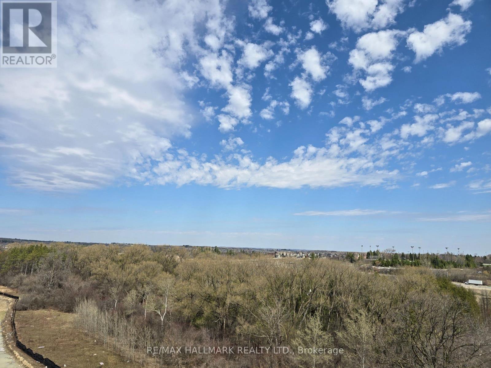 707 - 6 DAVID EYER ROAD — photo 19