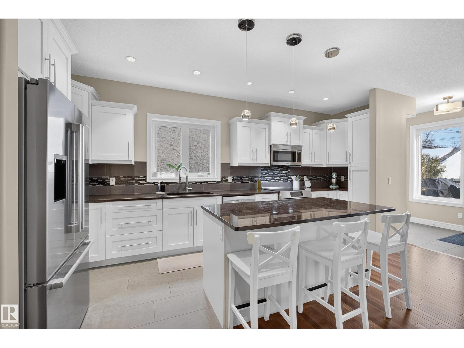 10209 90 ST NW, Edmonton