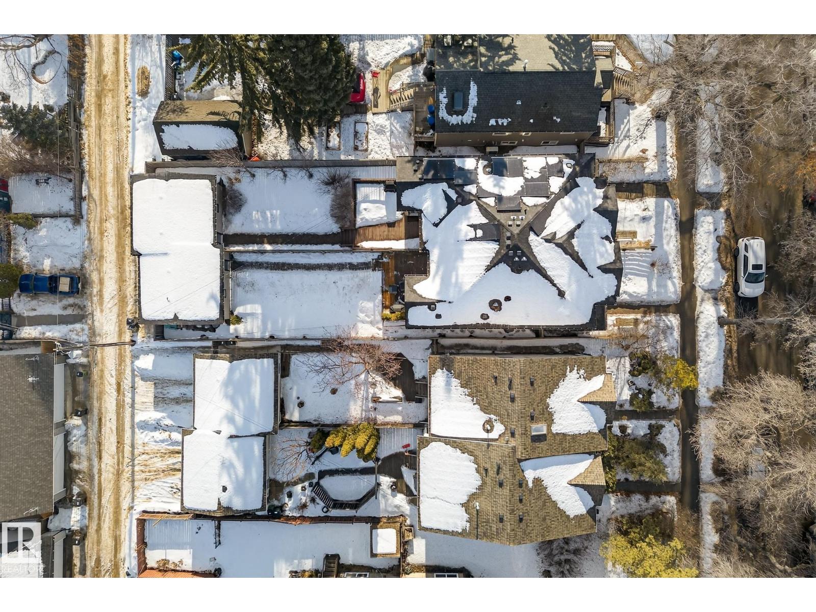 10209 90 ST NW, Edmonton