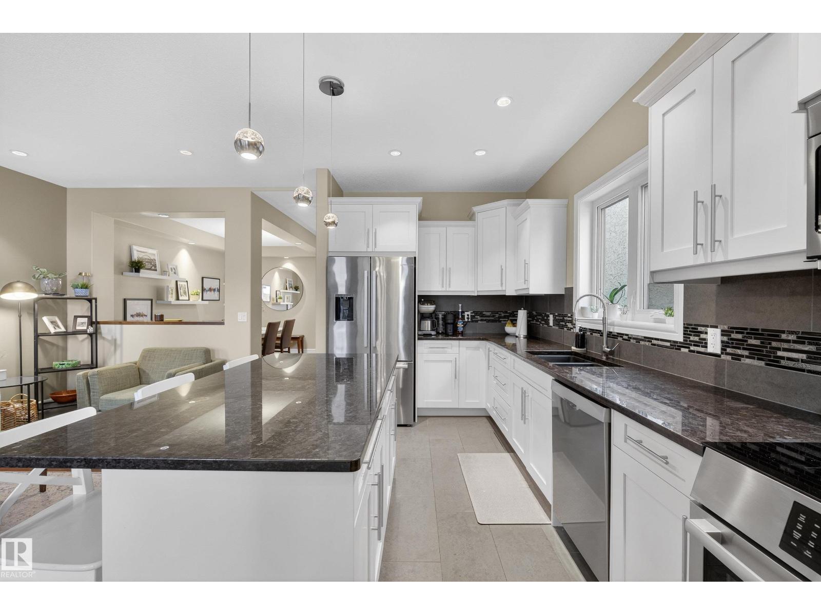 10209 90 ST NW, Edmonton