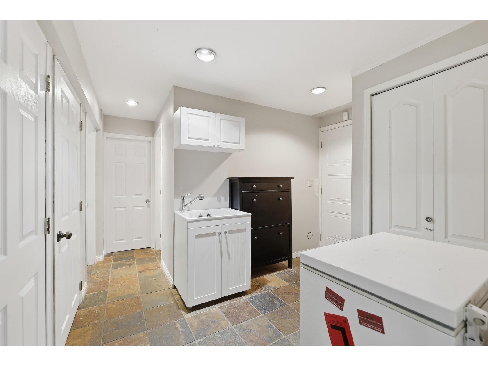26744 33 AVENUE, Langley