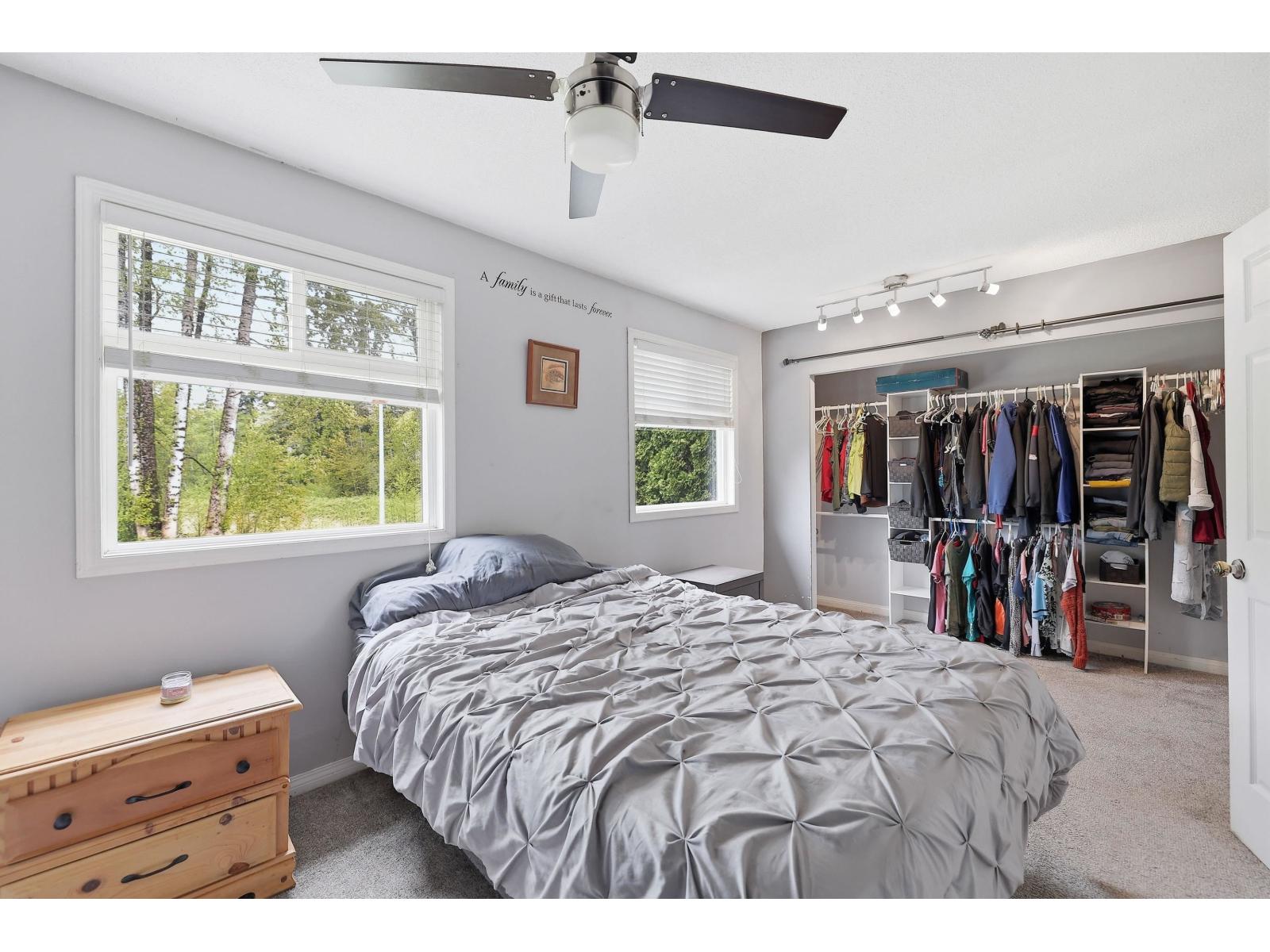 26744 33 AVENUE, Langley