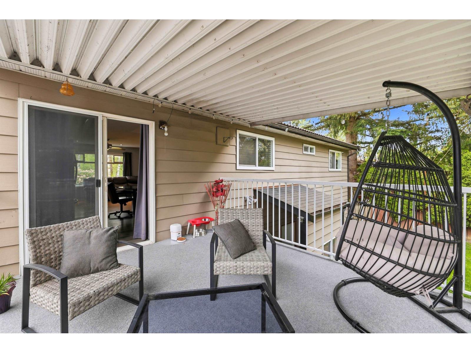 26744 33 AVENUE, Langley