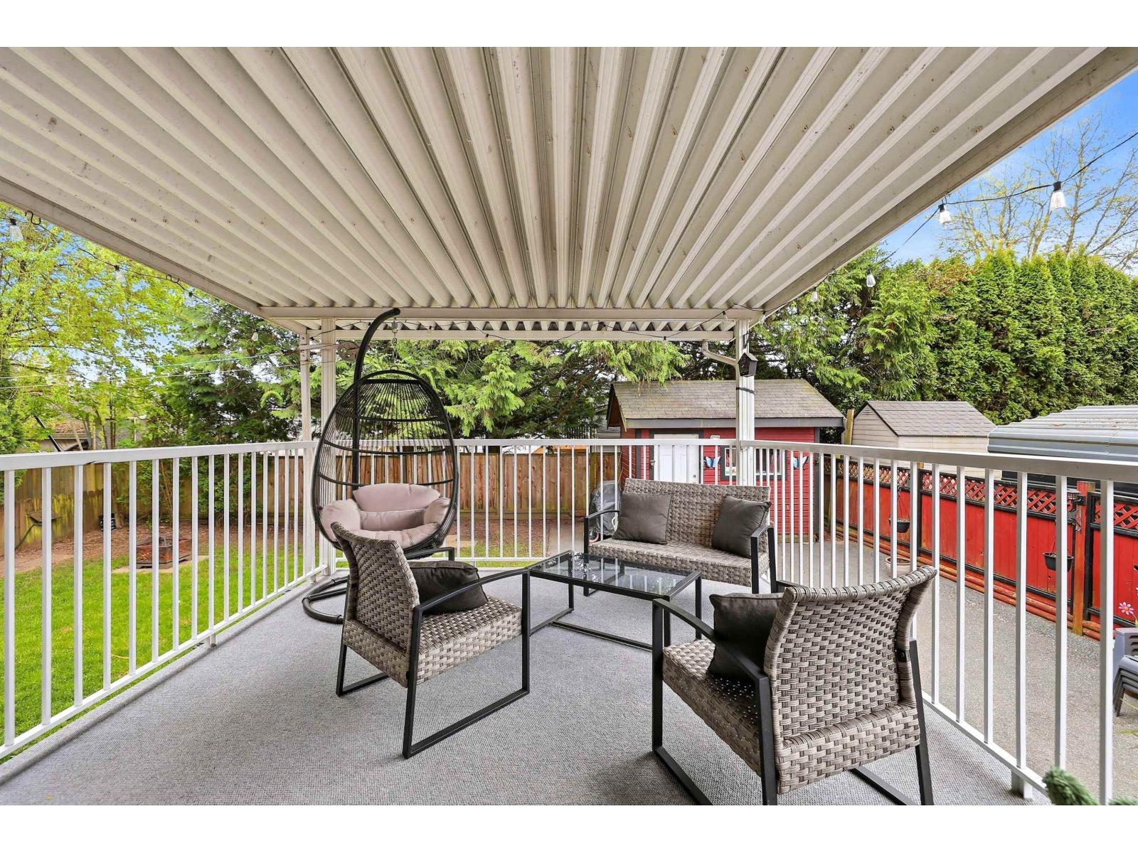26744 33 AVENUE, Langley