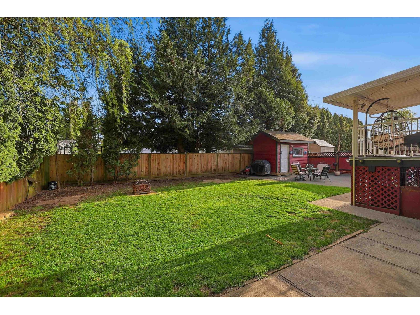 26744 33 AVENUE, Langley