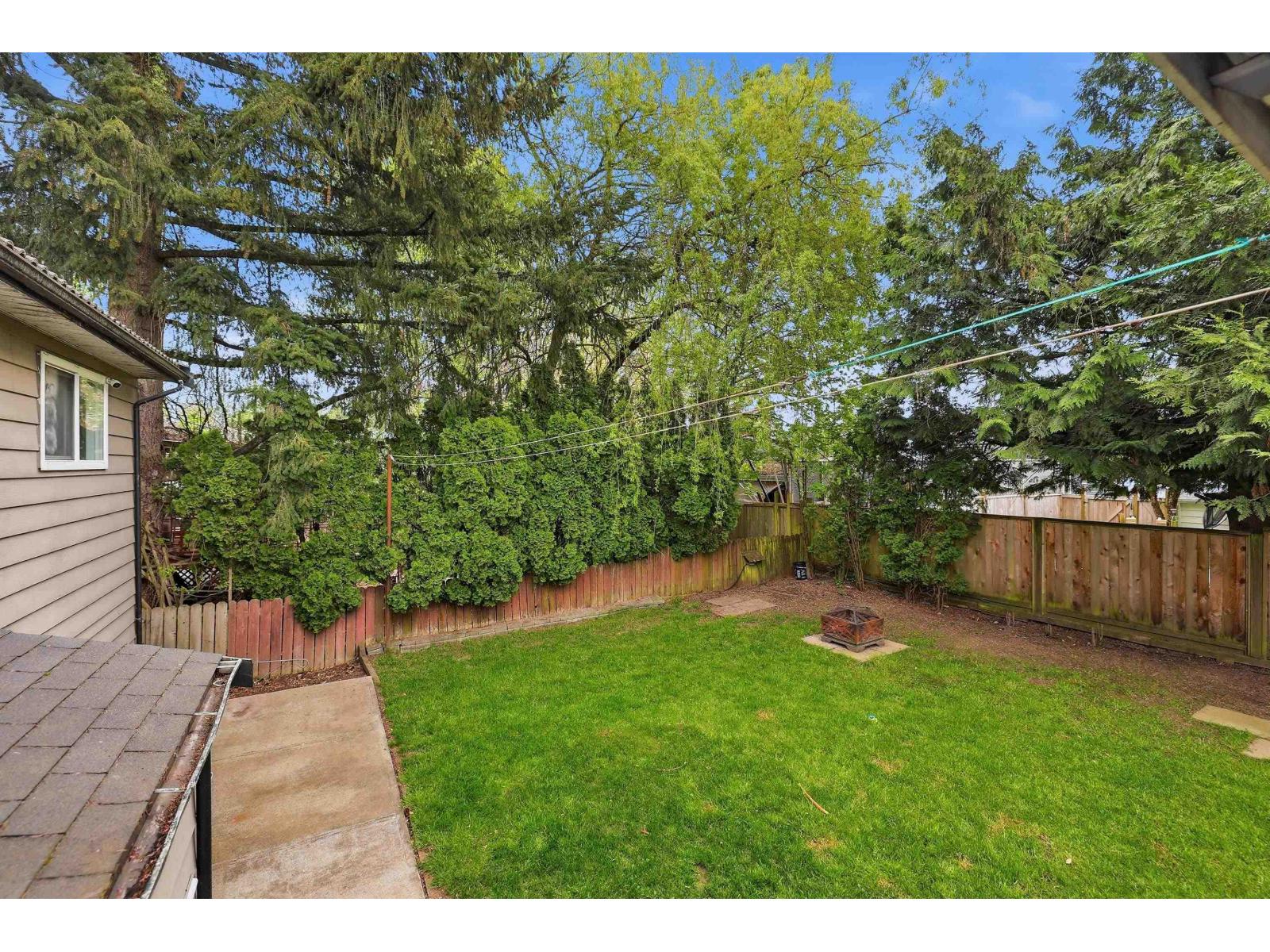 26744 33 AVENUE, Langley