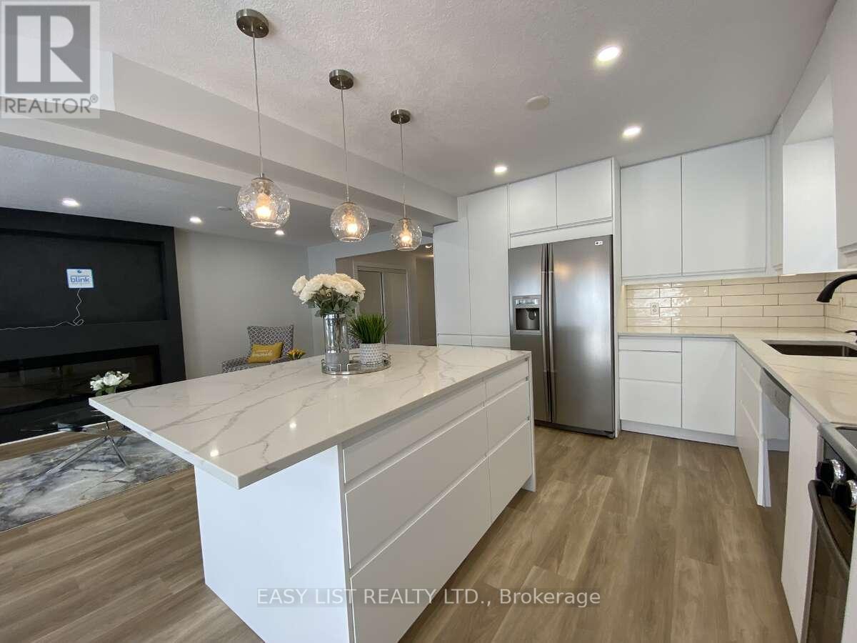 125 STEEPLERIDGE STREET — photo 18