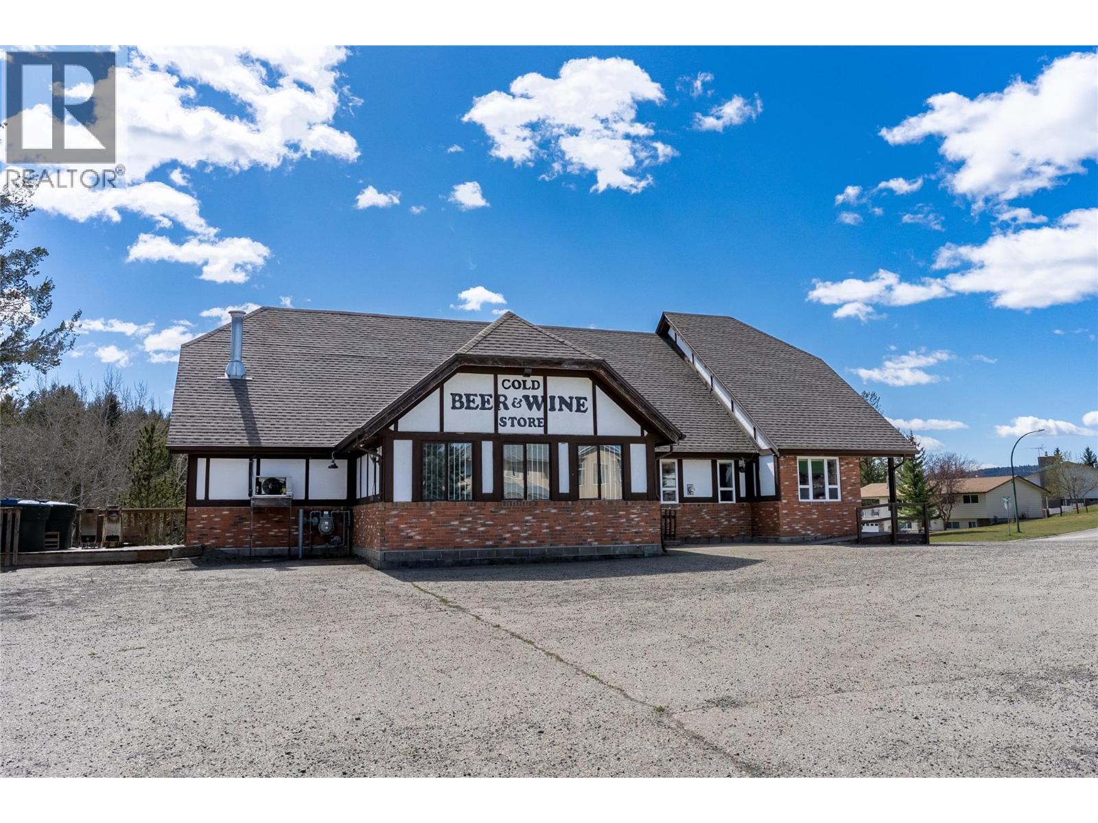 245 Ponderosa Avenue, Logan Lake
