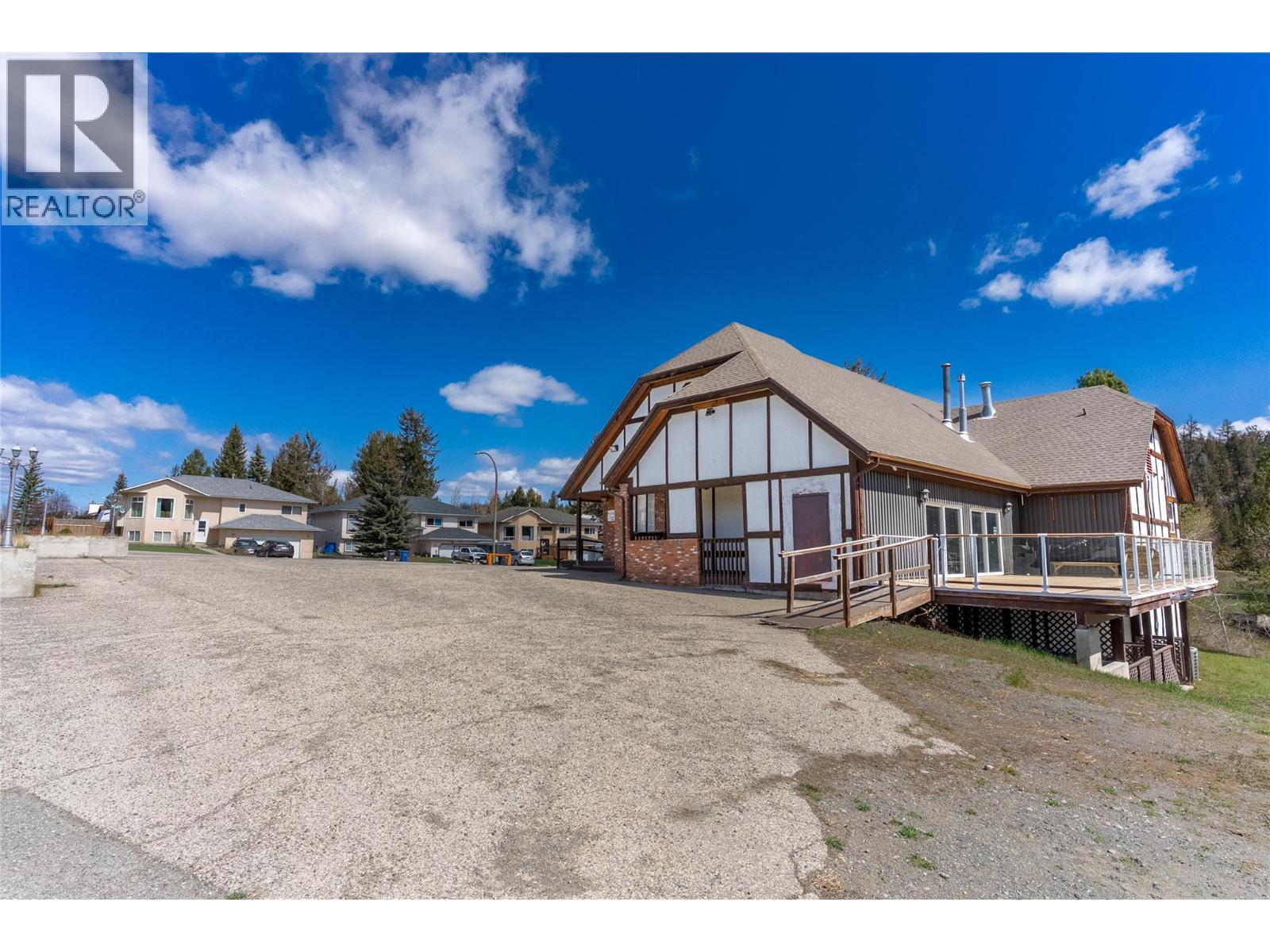 245 Ponderosa Avenue, Logan Lake