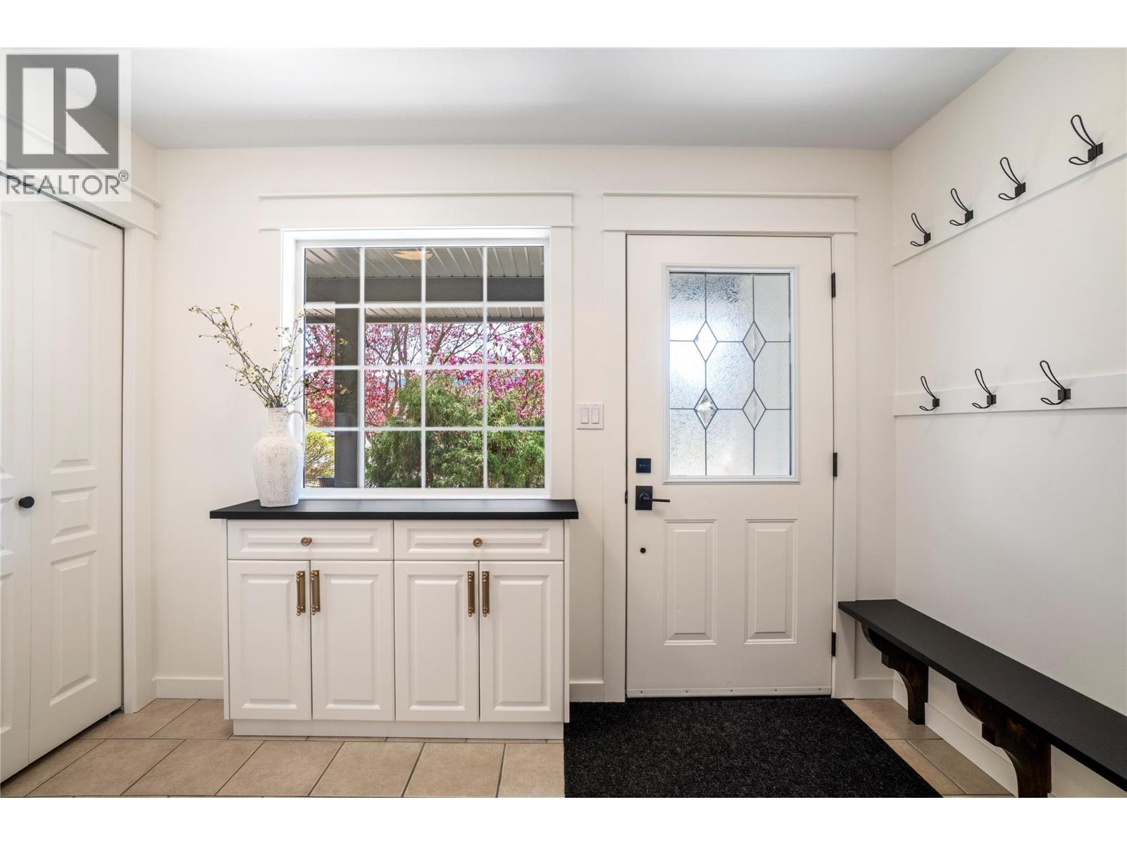  3061 18 Avenue Northeast, Salmon Arm