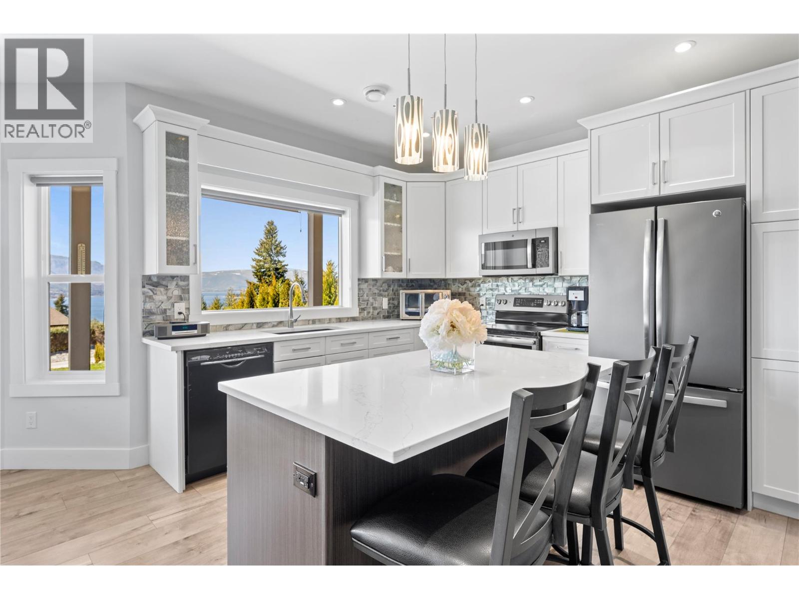  3643 McBride Road, Blind Bay