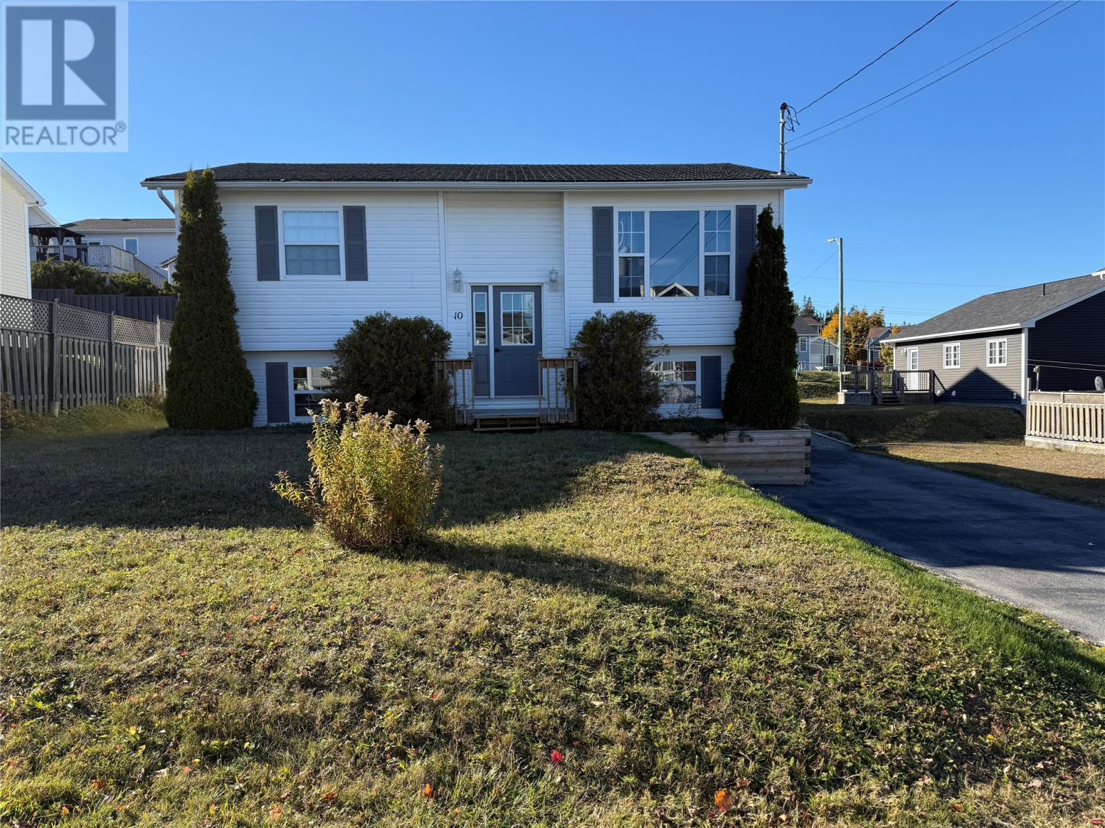 10 Dove Crescent - 1