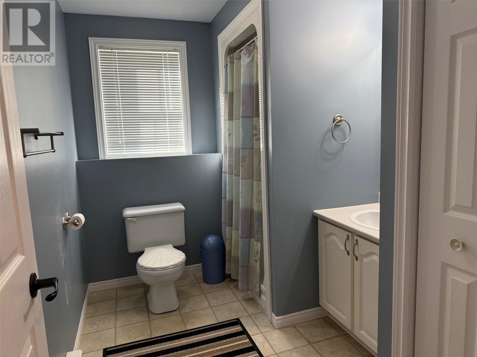 10 Dove Crescent - 22