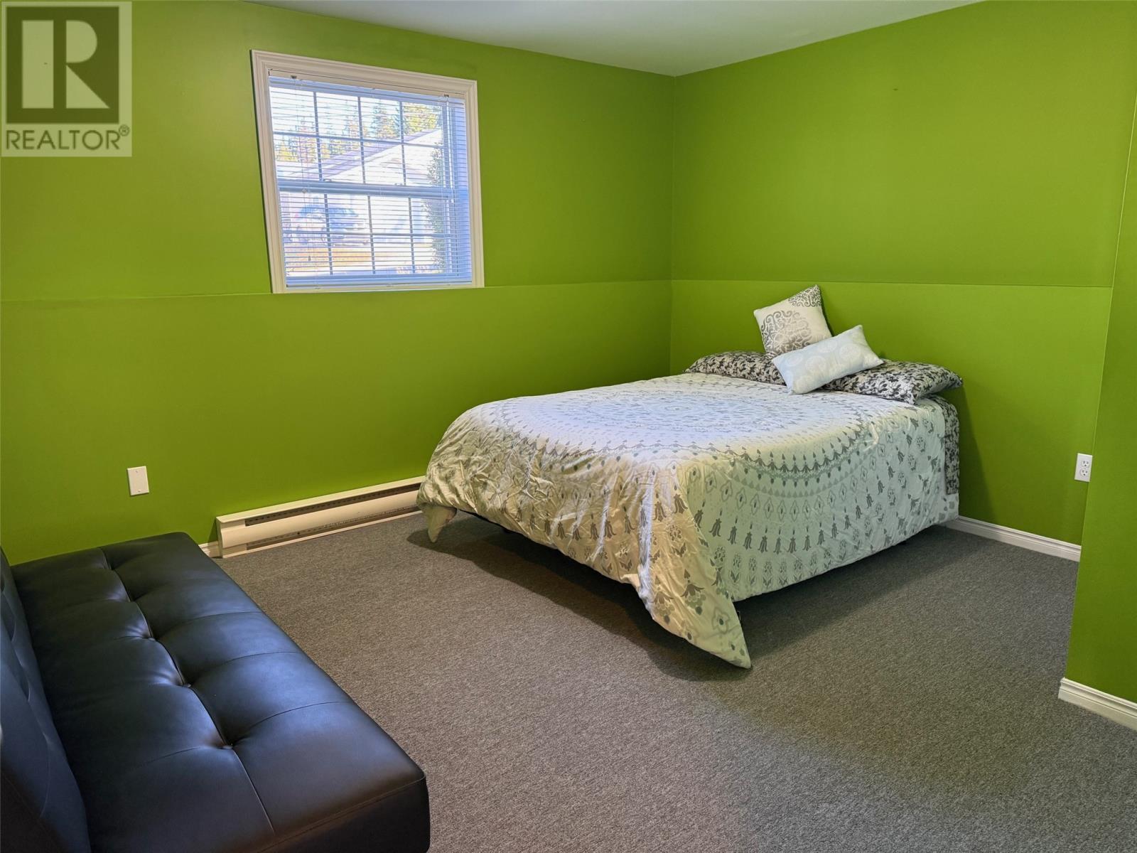 10 Dove Crescent - 21