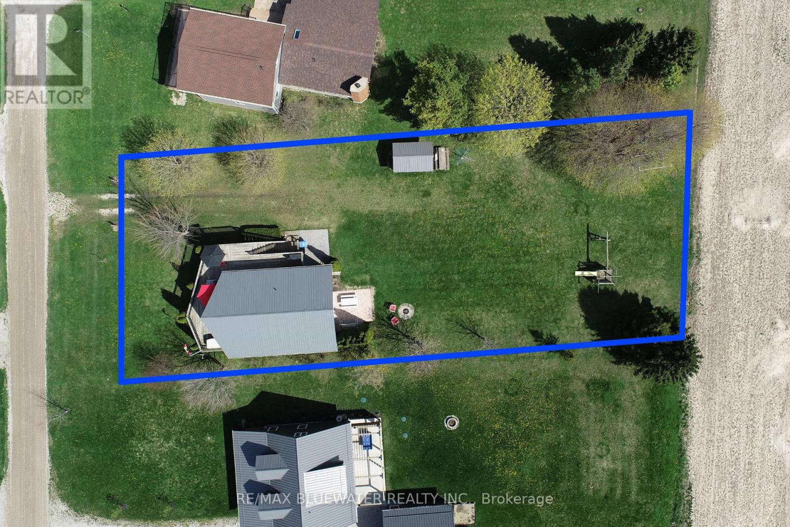 74156 BLUEHAVEN BEACH DRIVE - 45