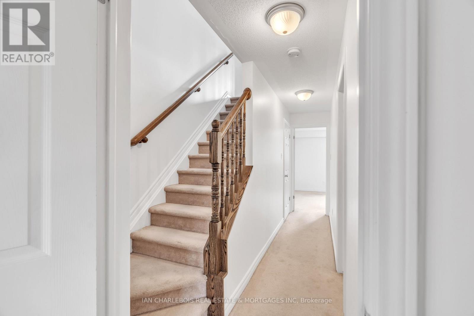 2 Bed, 3 Bath House for Rent in Ottawa – 10 – 2382 ESPRIT DRIVE, Ottawa – MLS# X13054094 - Image 16