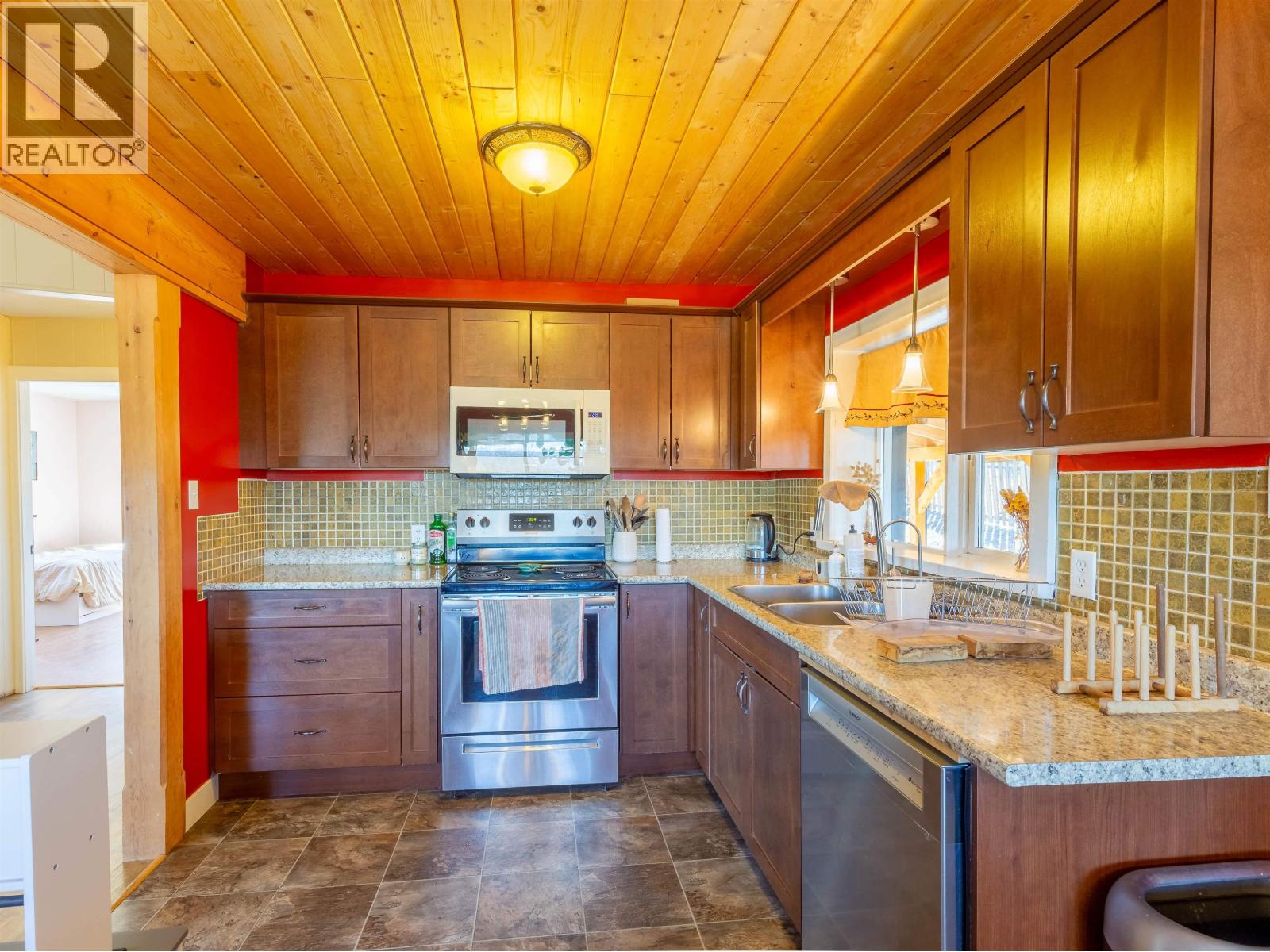 17764 QUICK Road, Telkwa