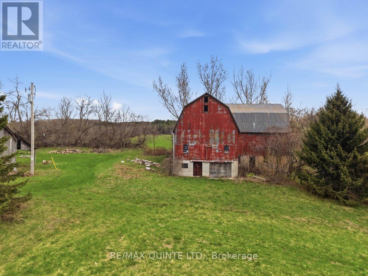 1079 CLEARVIEW ROAD - 10