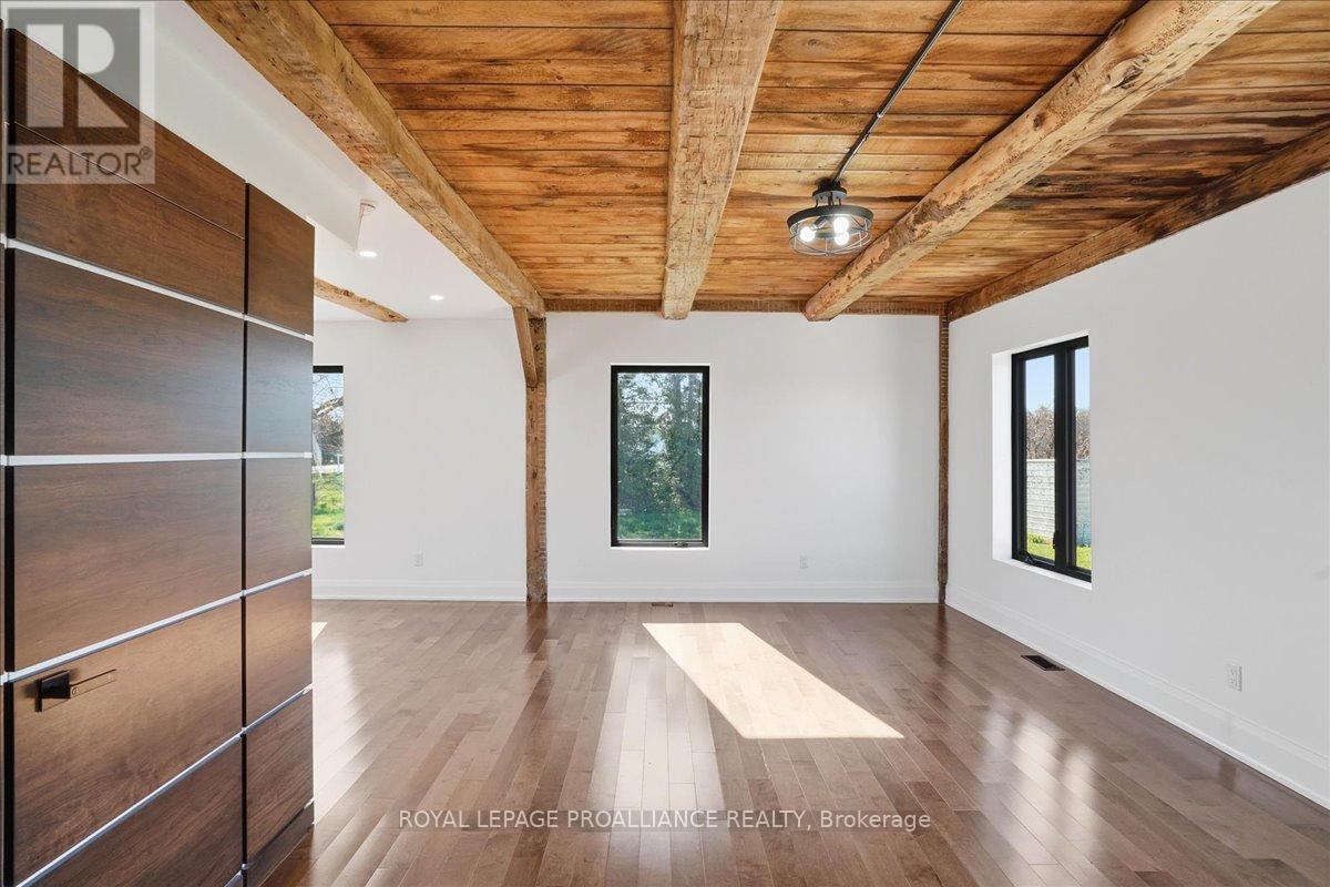 467 BETHESDA ROAD — photo 12