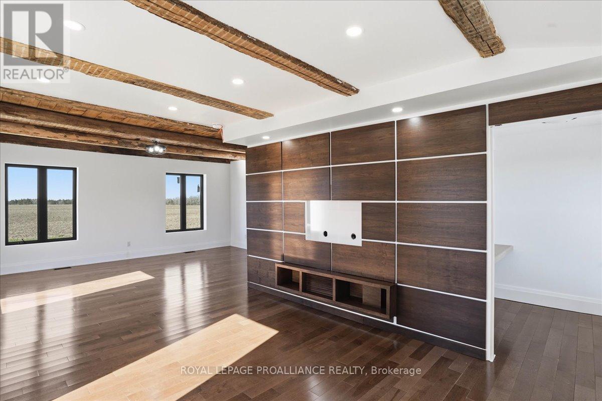 467 BETHESDA ROAD — photo 15