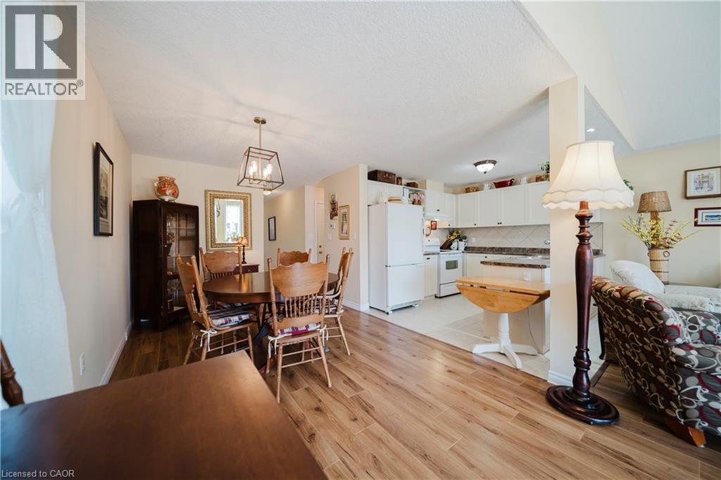 90 CAPTAIN MCCALLUM Drive, New Hamburg, Ontario, N3A0B7 — Photo 16