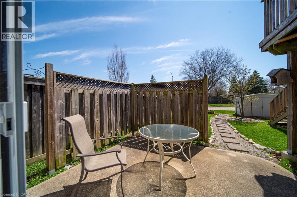 90 CAPTAIN MCCALLUM Drive, New Hamburg, Ontario, N3A0B7 — Photo 40
