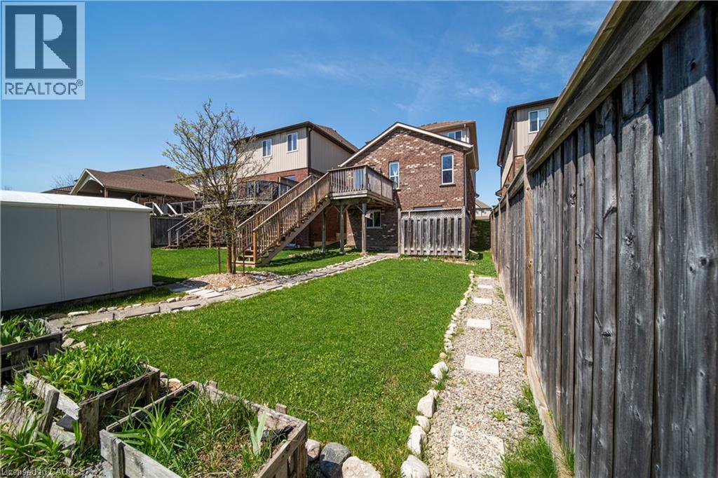 90 CAPTAIN MCCALLUM Drive, New Hamburg, Ontario, N3A0B7 — Photo 41