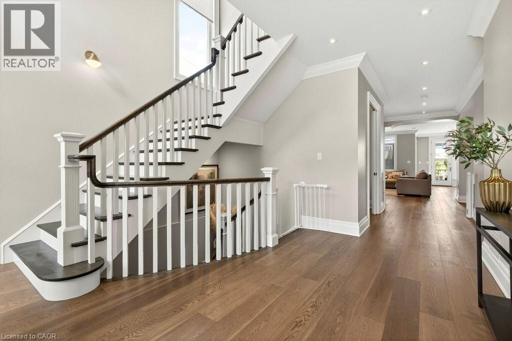 195 POMONA Avenue, Burlington, Ontario, L7N1S9 — Photo 4