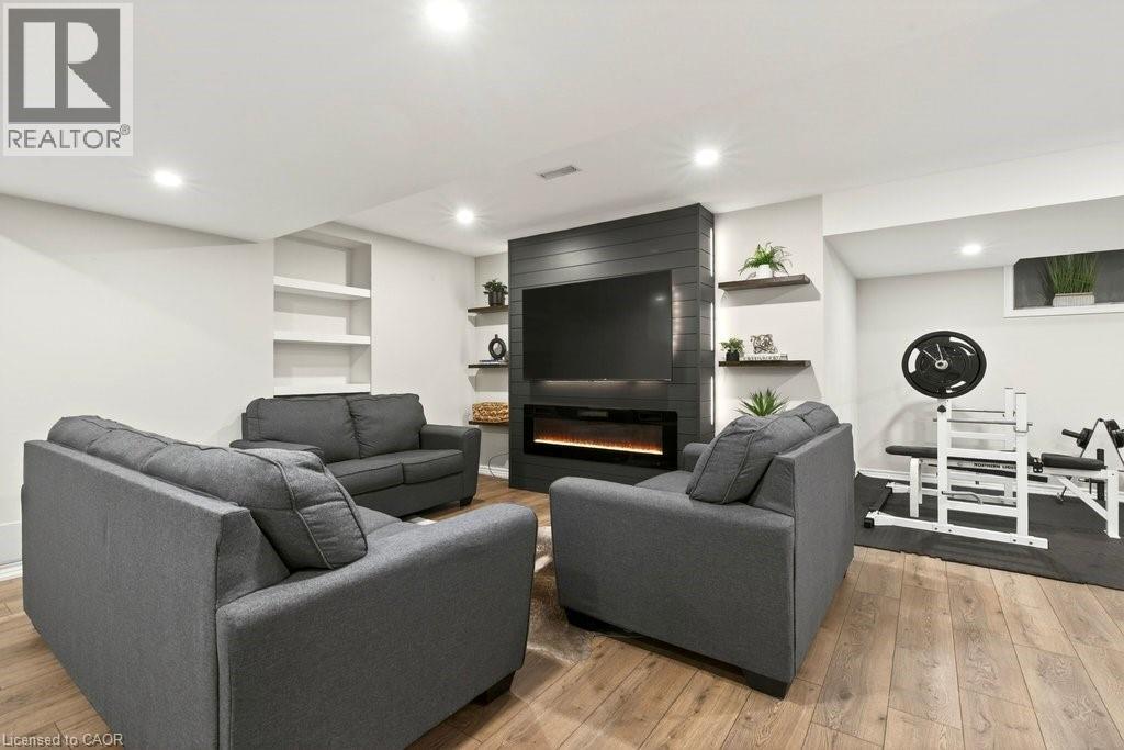 195 POMONA Avenue, Burlington, Ontario, L7N1S9 — Photo 37