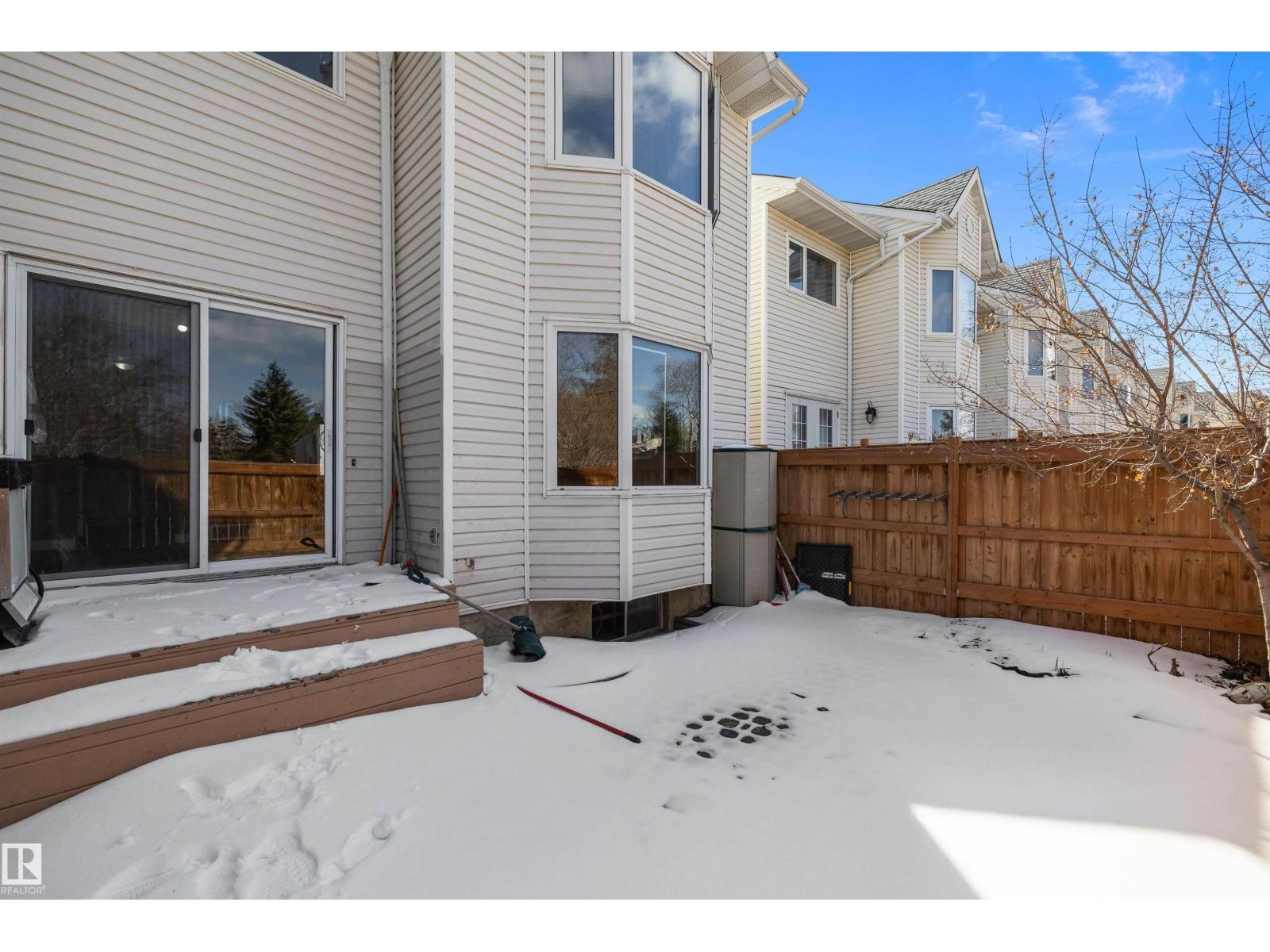 17423 92 AV NW, Edmonton