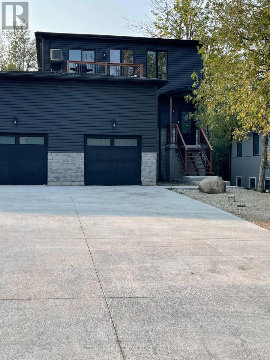 52 MARILYN AVENUE S - 2