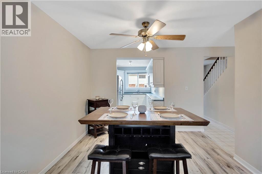 32 MONTCLAIR Crescent - 6