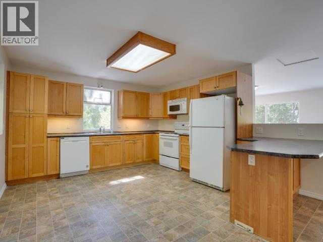 4070 HIGHWAY 101 - 5