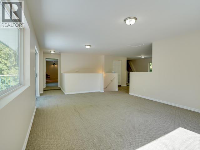 4070 HIGHWAY 101 - 10