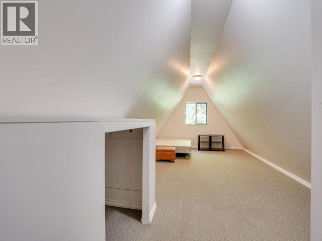 4070 HIGHWAY 101 - 31