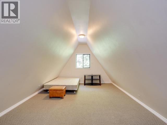 4070 HIGHWAY 101 - 29