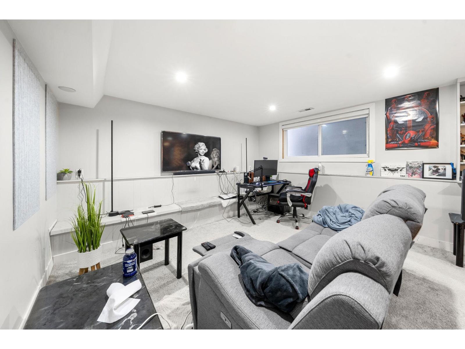 8689 110A STREET — photo 27