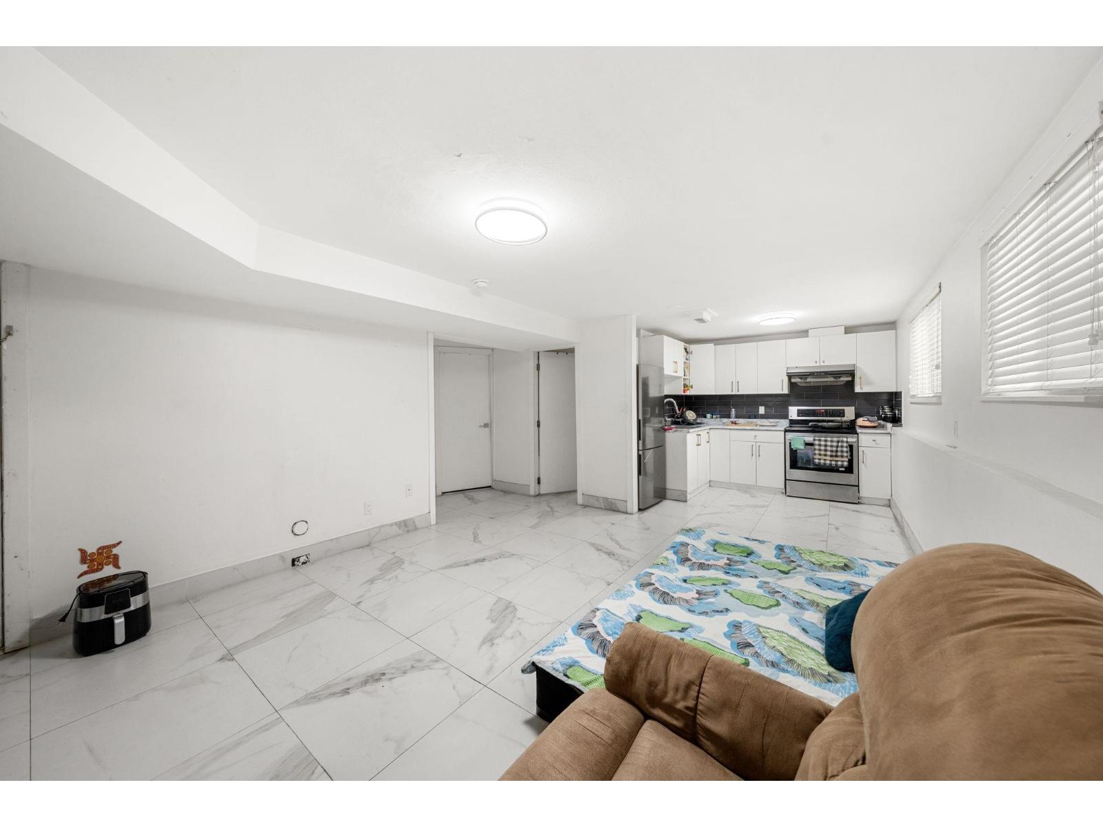 8689 110A STREET — photo 31