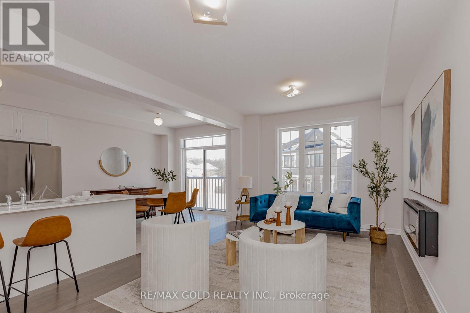 25 SAPWOOD CRESCENT - 13