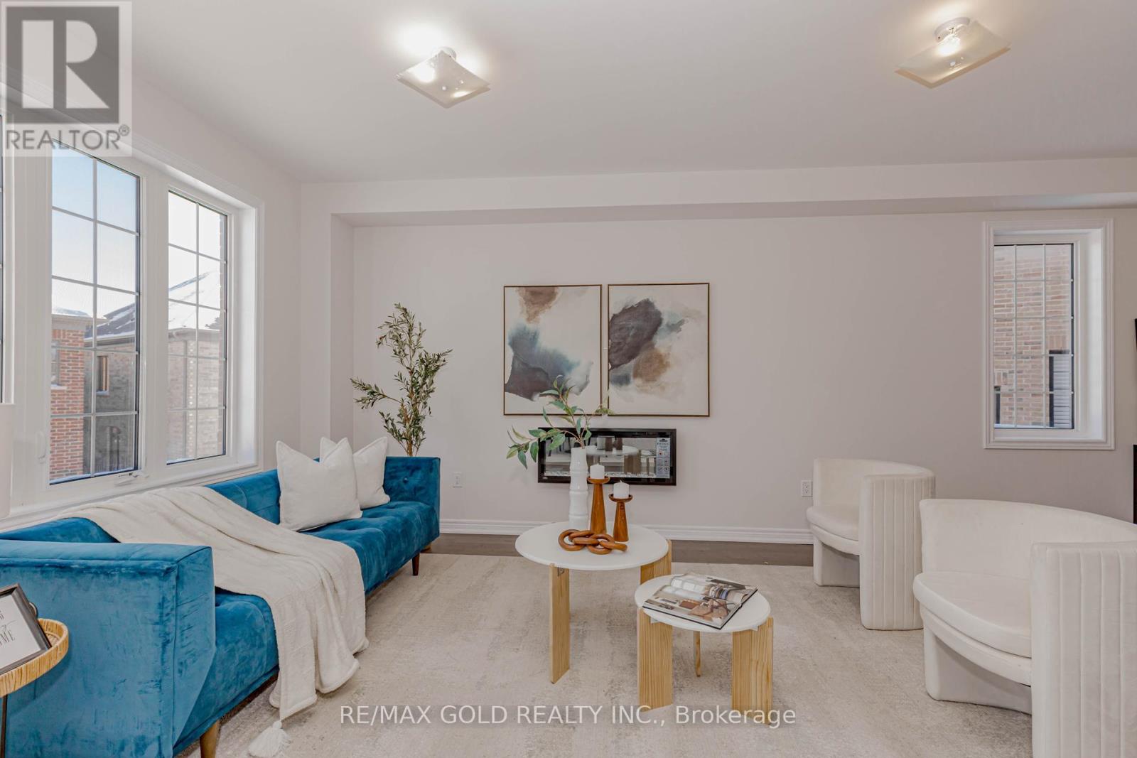 25 SAPWOOD CRESCENT - 15