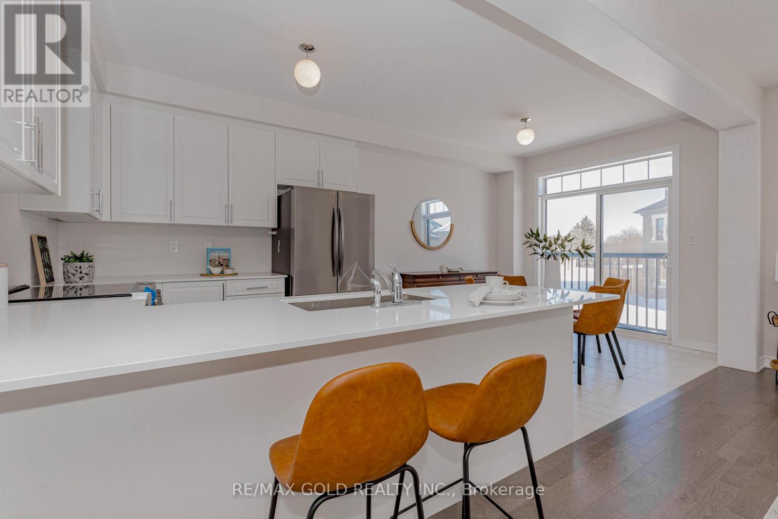 25 SAPWOOD CRESCENT - 17