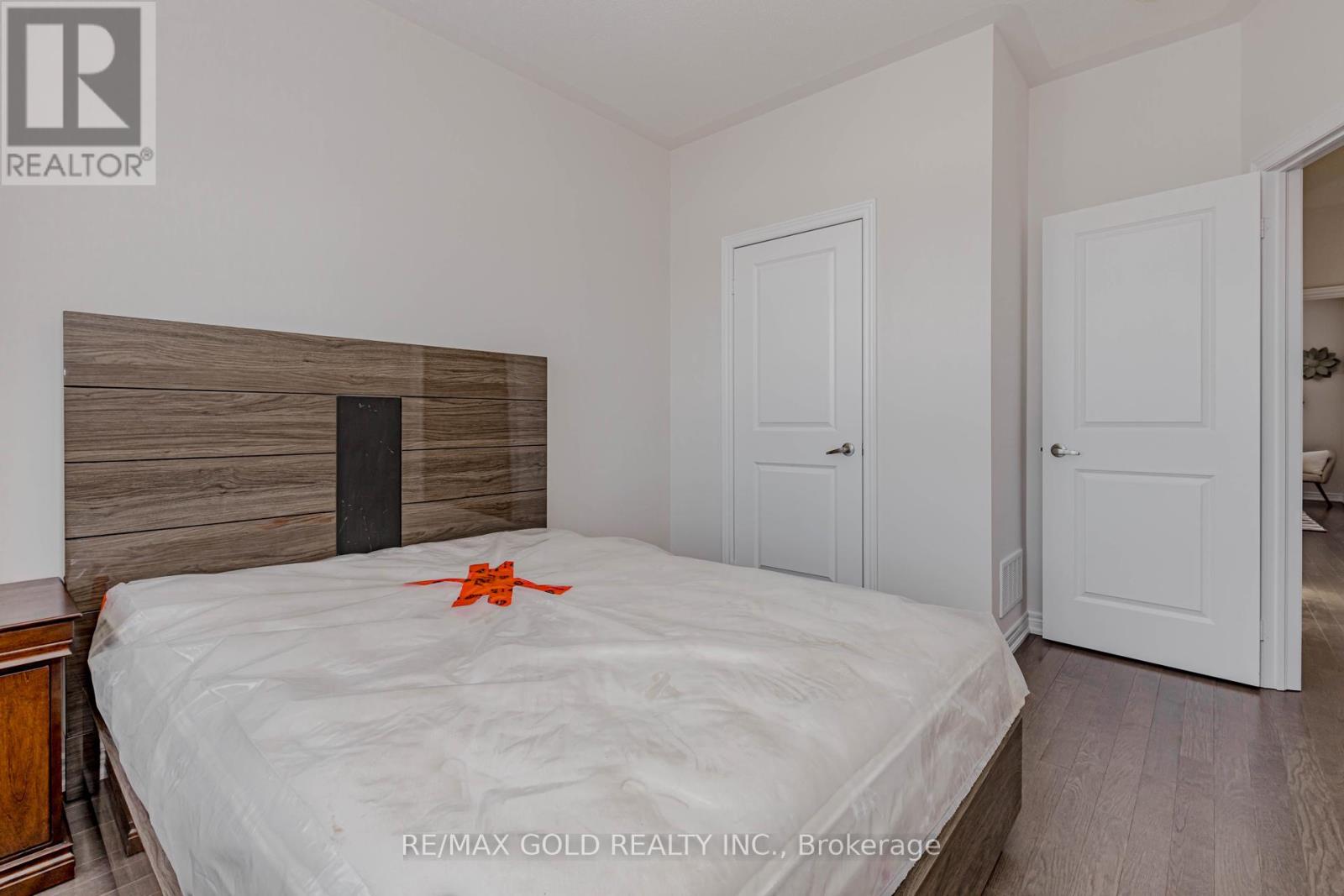 25 SAPWOOD CRESCENT - 36