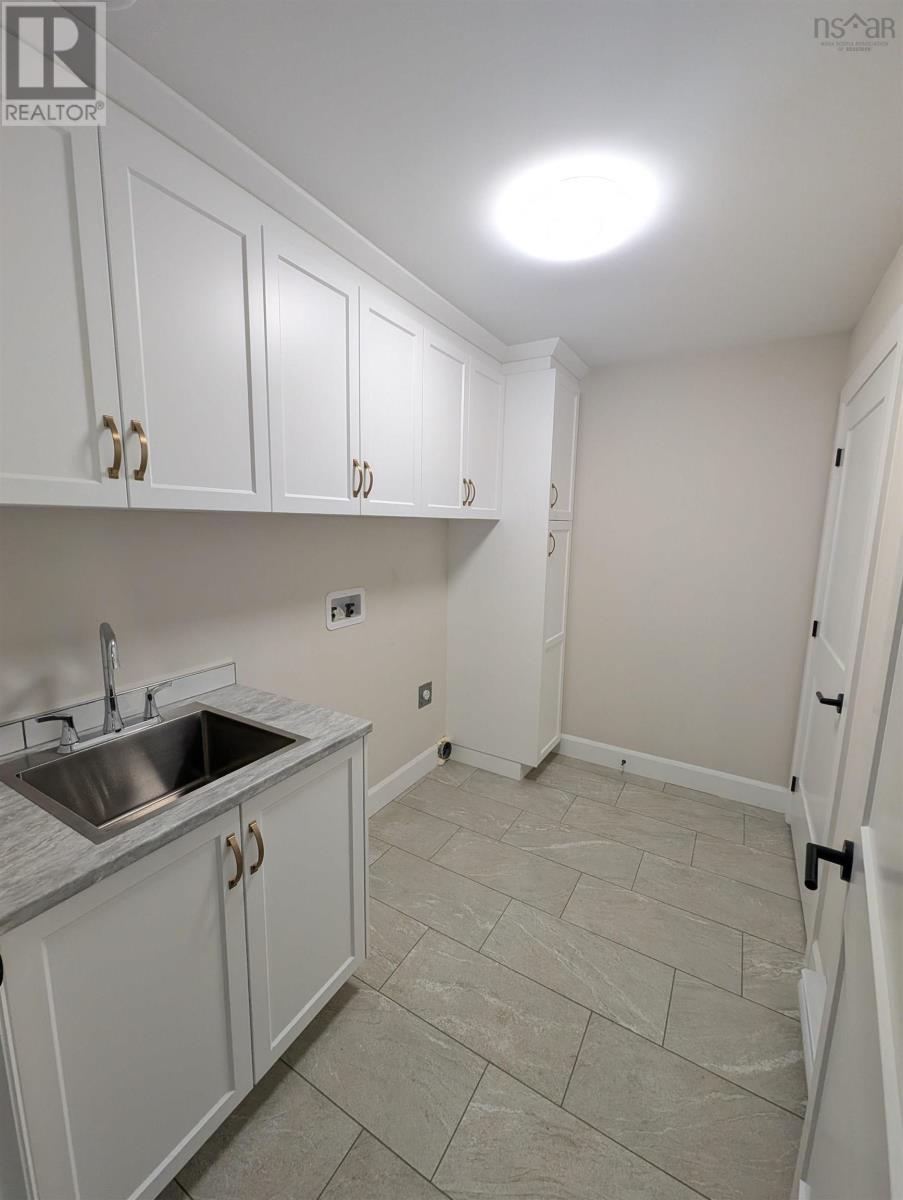 128 & 130 Renfrew Road - 25